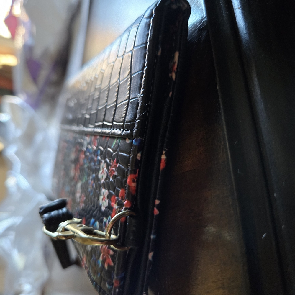 Nanette Lepore Black Clutch Wristlet - Picture 6 of 7